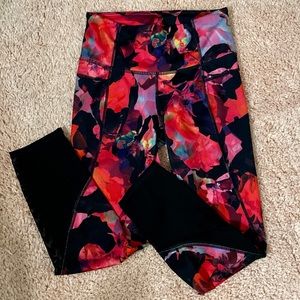 ATHLETA Women's Floral Multicolor High Waist Cropped Leggings (XS)- A006
